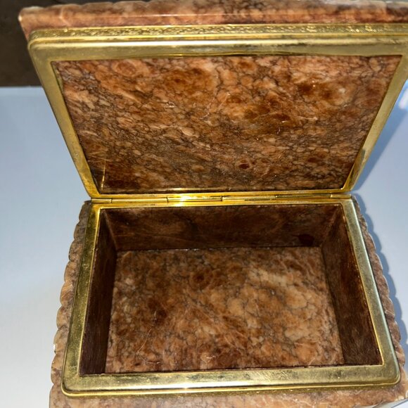 Marble & Gilt Bronze Trinket Box with Claw Feet, Hinged Lid, - Picture 4 of 7